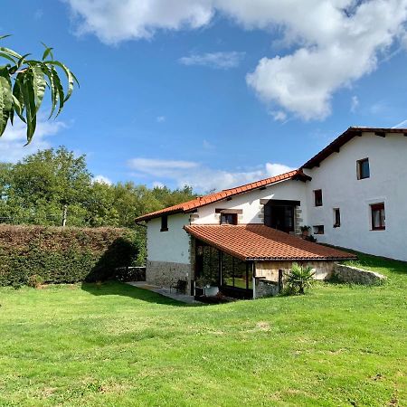 Bidegurutzeta Landetxea Guest House Urnieta Bagian luar foto